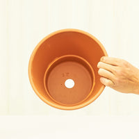 Cabo Smooth Clay Planter Planter Deroma 